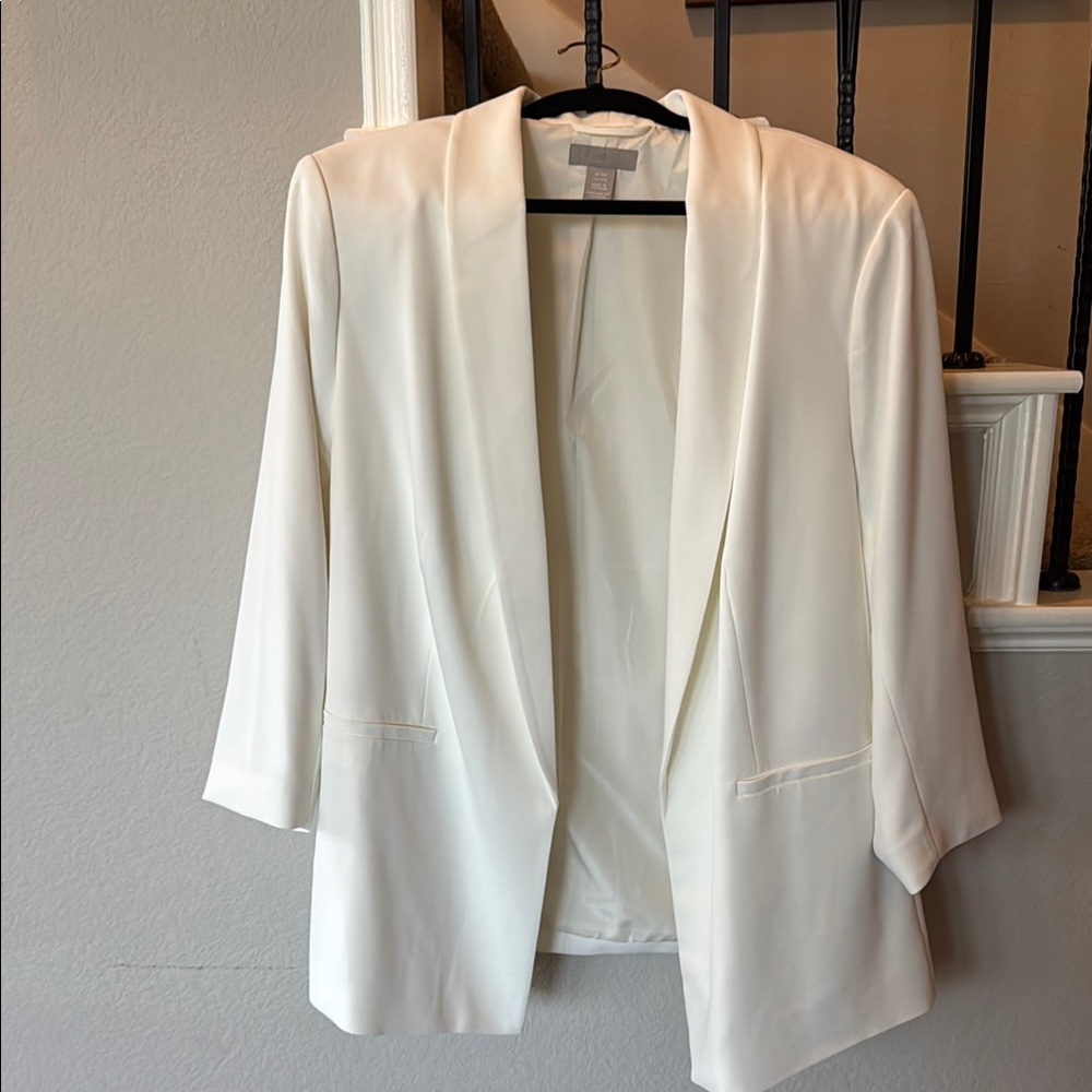 Elegant White Women's Blazer